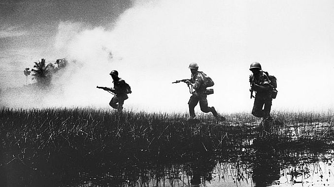South Vietnamese Combat Viet Cong